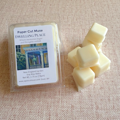 Dwelling Place Soy Wax Melts – New England Garden Scent, 2.75 oz Clamshell