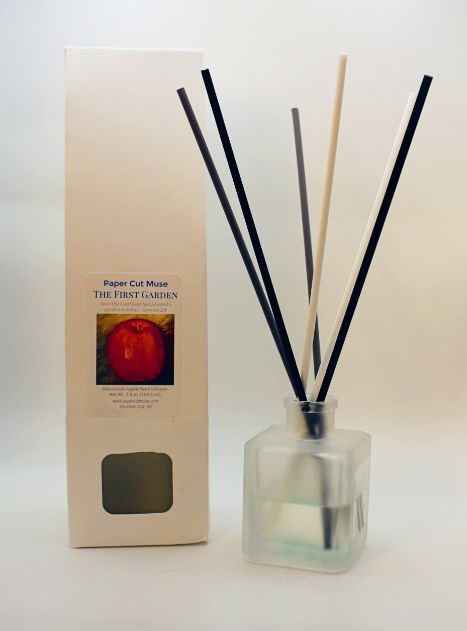 The First Garden Reed Diffuser – Macintosh Apple | 3.5 oz Frosted Glass Bottle with Gift Box | Paper Cut Muse
